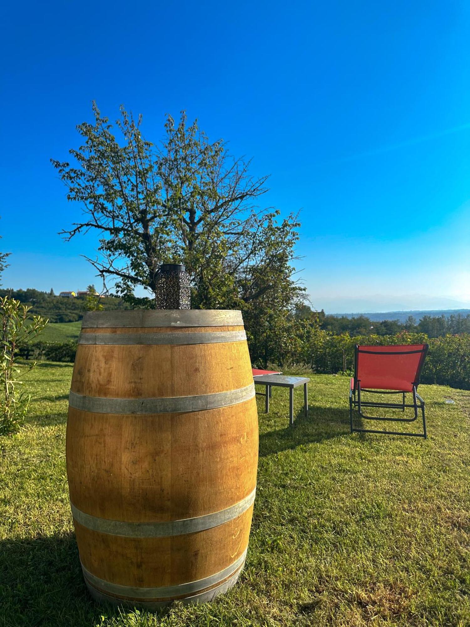 Just Langhe Casa Barolo Villa Novello Bagian luar foto