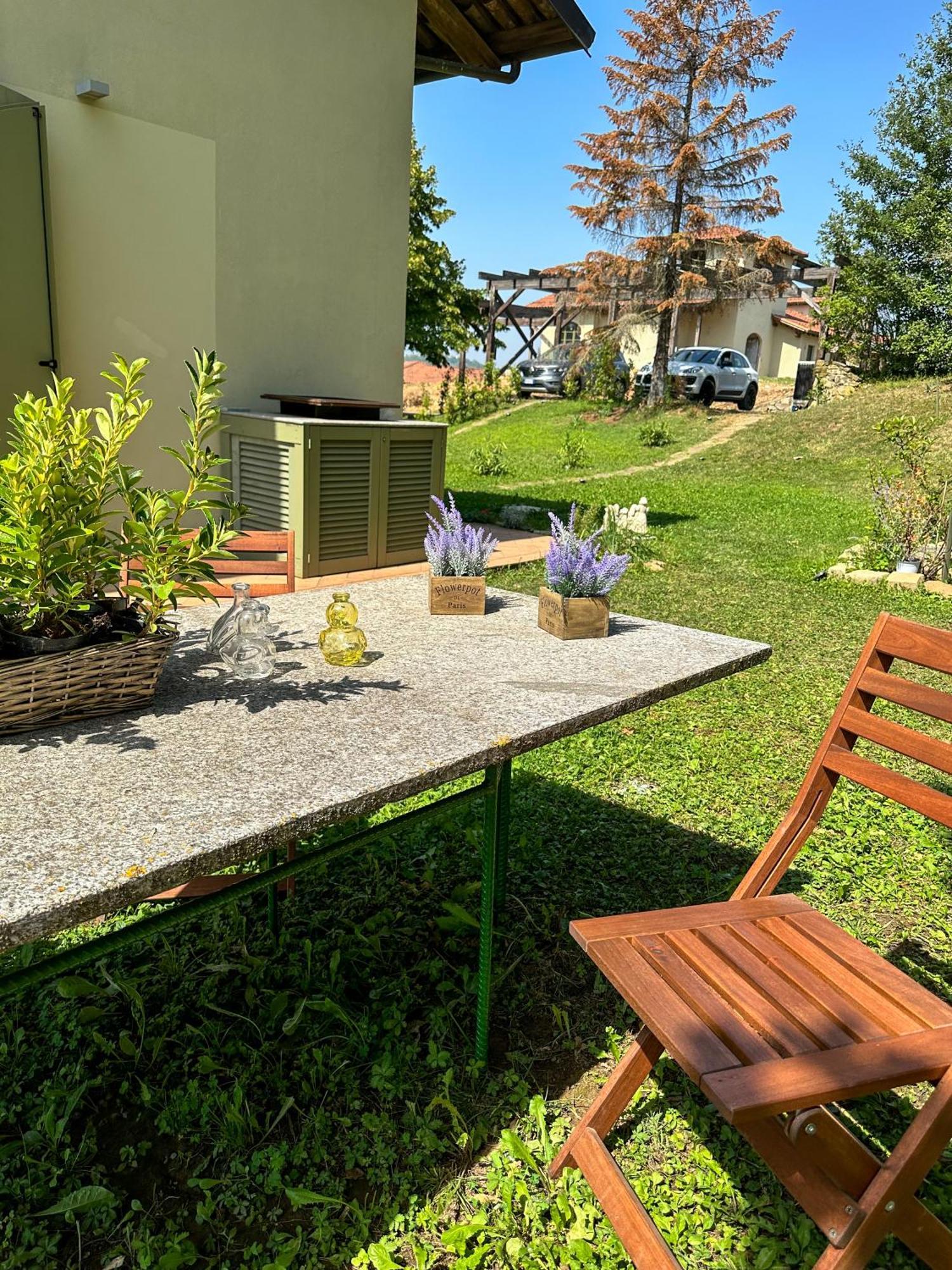 Just Langhe Casa Barolo Villa Novello Bagian luar foto